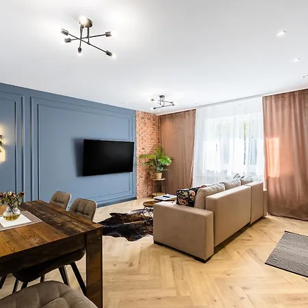 Old Town Urban Loft - With Parking Apartmán Bratislava