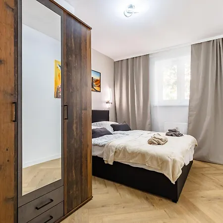 Old Town Urban Loft - With Parking Apartmán Bratislava