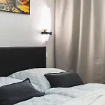 Old Town Urban Loft - With Parking Lejlighed